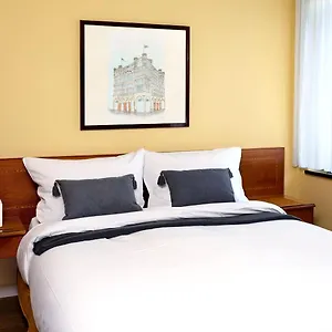 3* Couette-café Hotel Regina - Bed & Breakfast Koeln